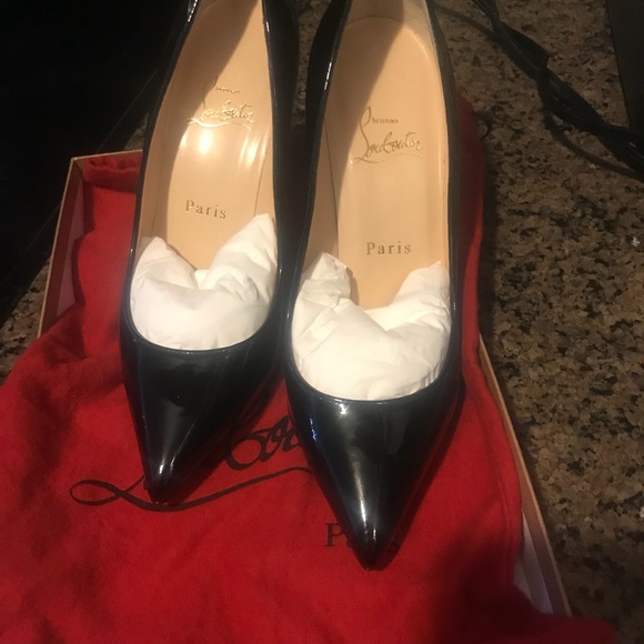 Shoes - Picture 5 of 5